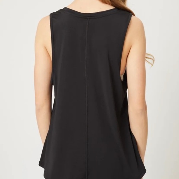 Active Basic Tank - Picture 2 of 3